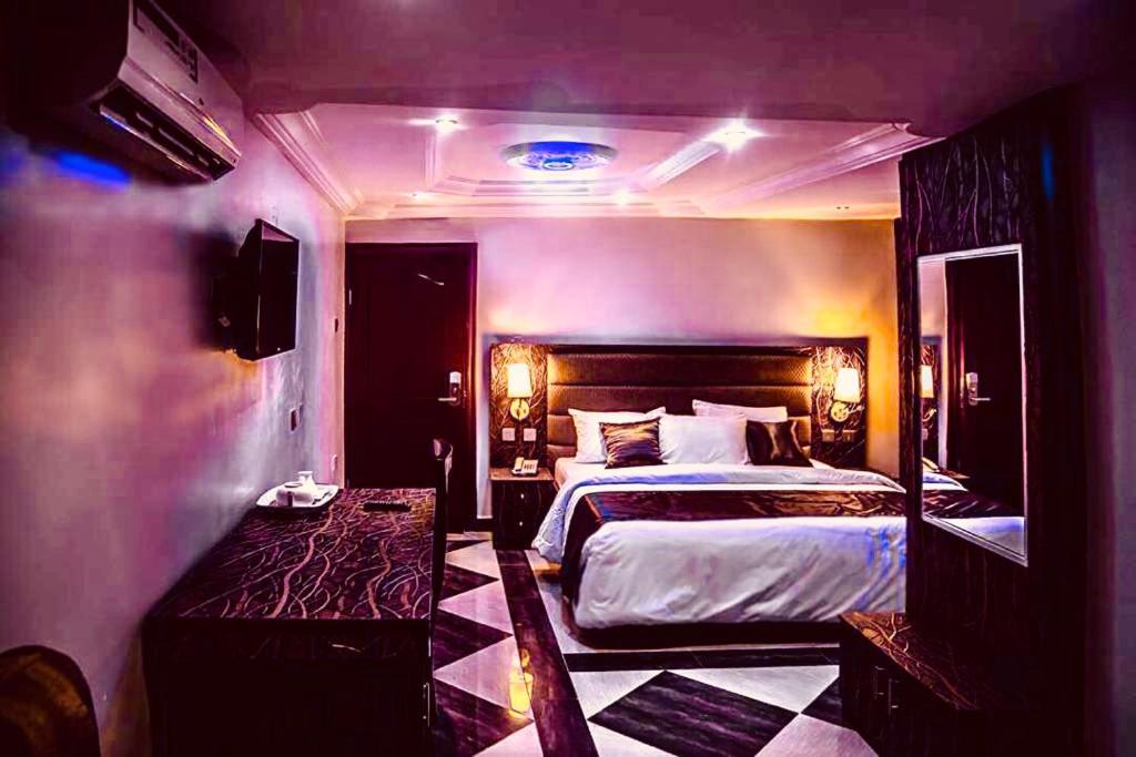 E-Suites Hotel, أبوجا المظهر الخارجي الصورة