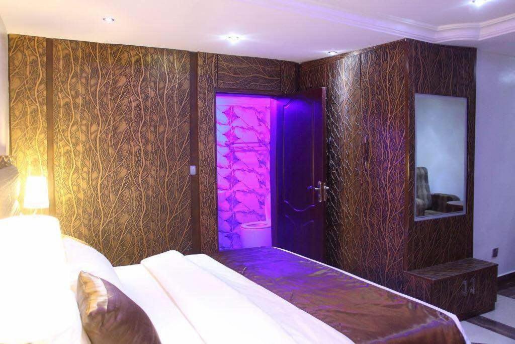E-Suites Hotel, أبوجا المظهر الخارجي الصورة